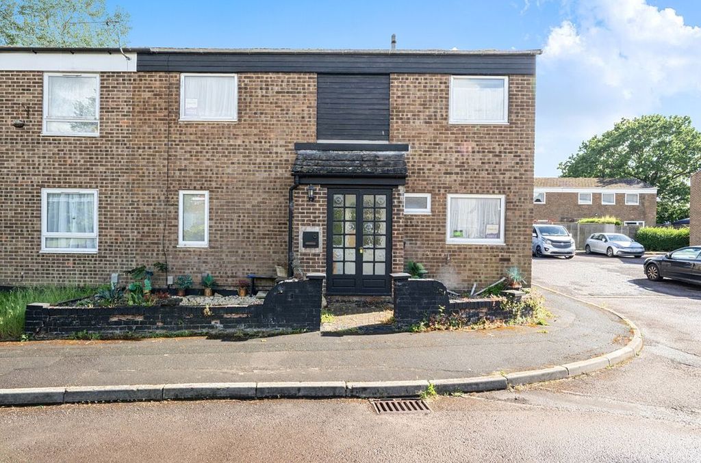 Property photo 1 of 11 146890566A1F03F1Eba41