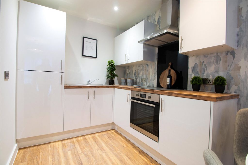 Property photo 2 of 6 Picture No. 04