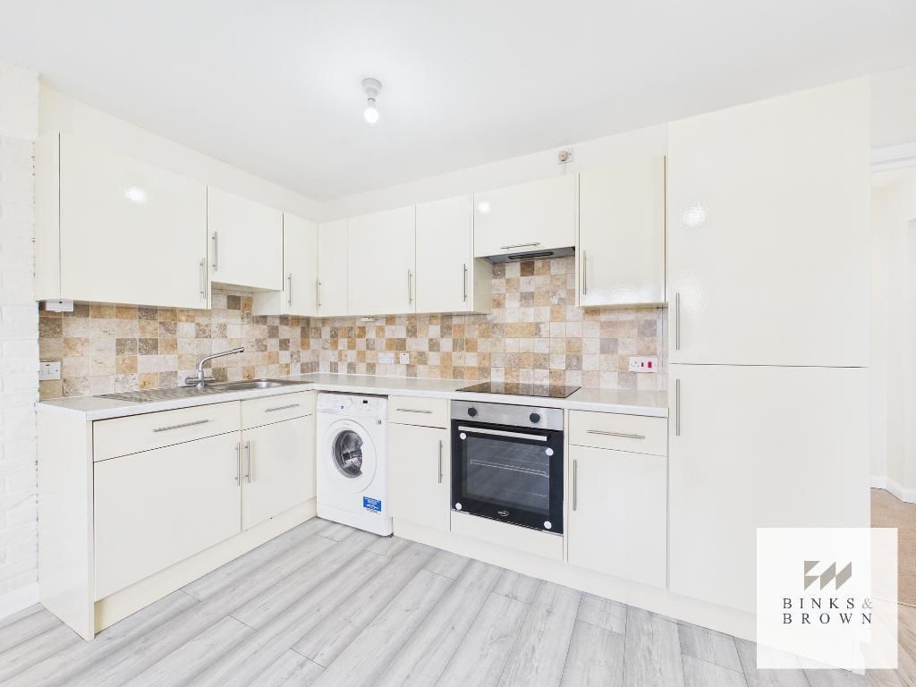 Property photo 3 of 8 Photo 3