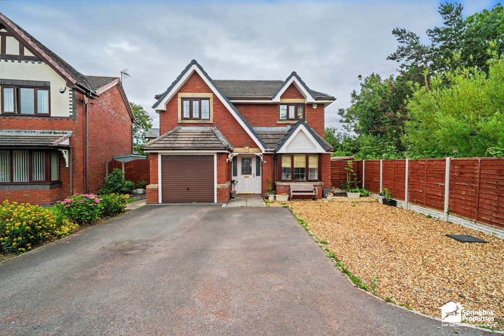 Property photo 1 of 13 Front View