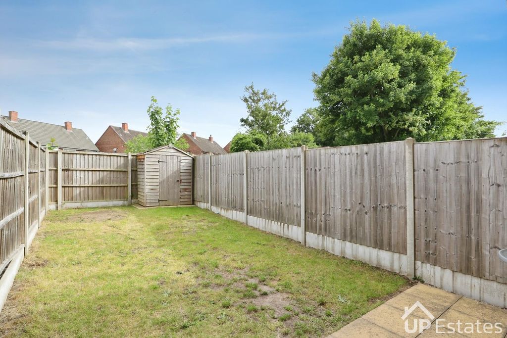 Property photo 2 of 17