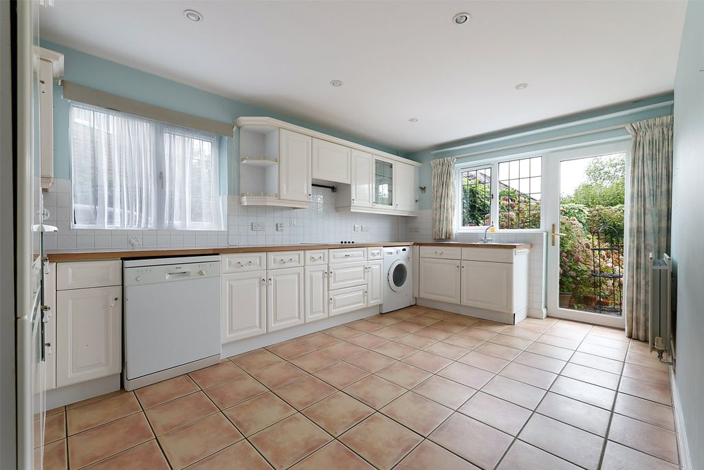 Property photo 3 of 16 Picture No. 04