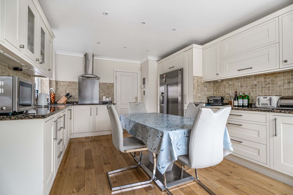 Additional image 17 of 4 bed detached house for saleRidgemount Gardens, Enfield EN2