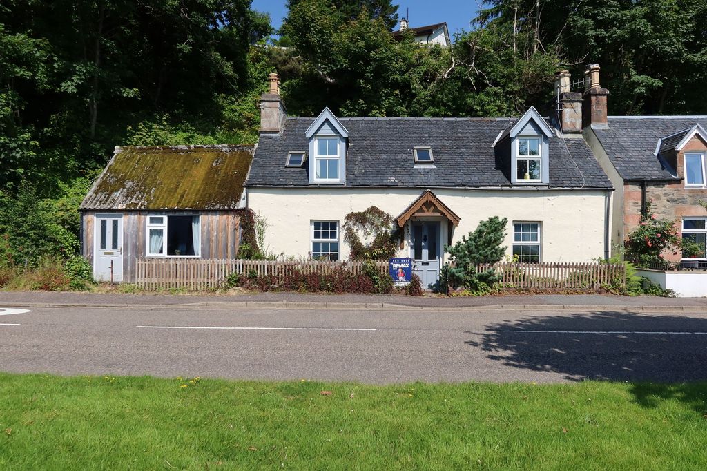 Property photo 1 of 41
