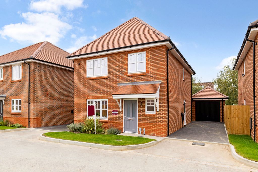 Property photo 1 of 13