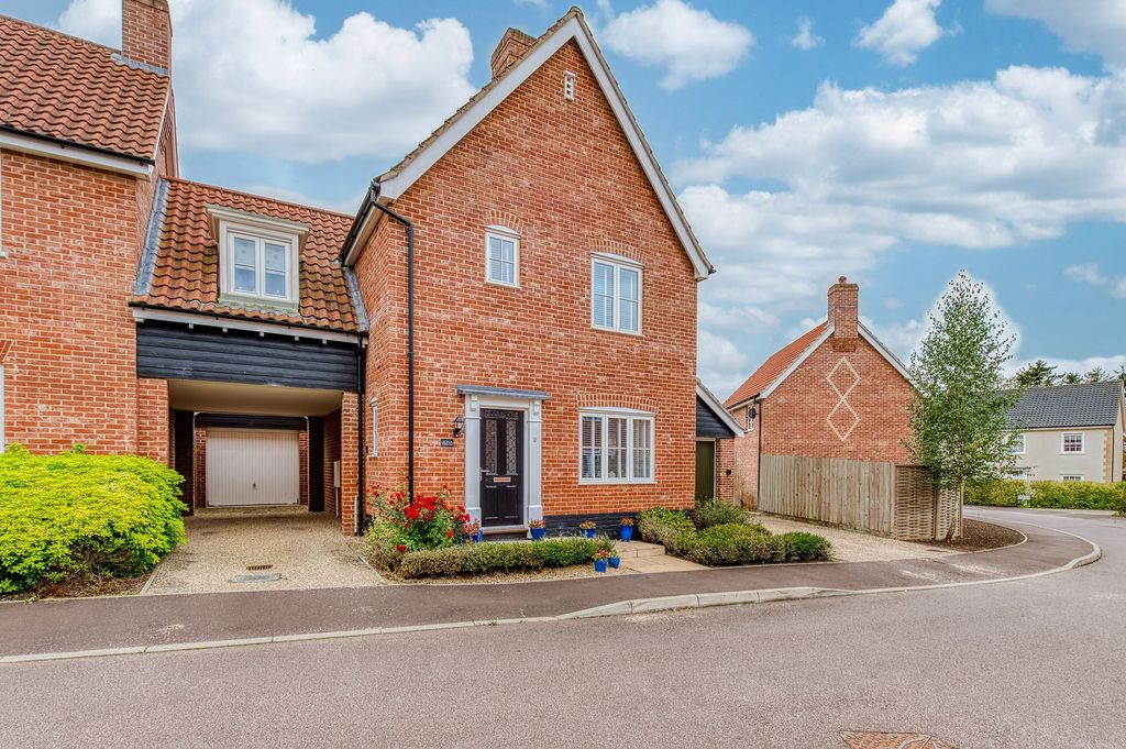 Property photo 1 of 23