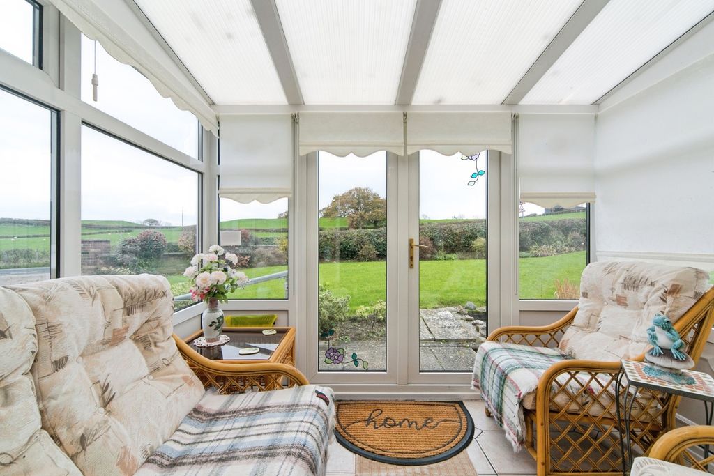 Property photo 3 of 23 Photo