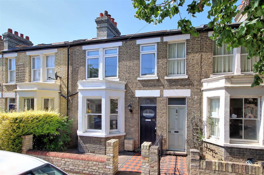 Property photo 1 of 17 Front 2.Jpg