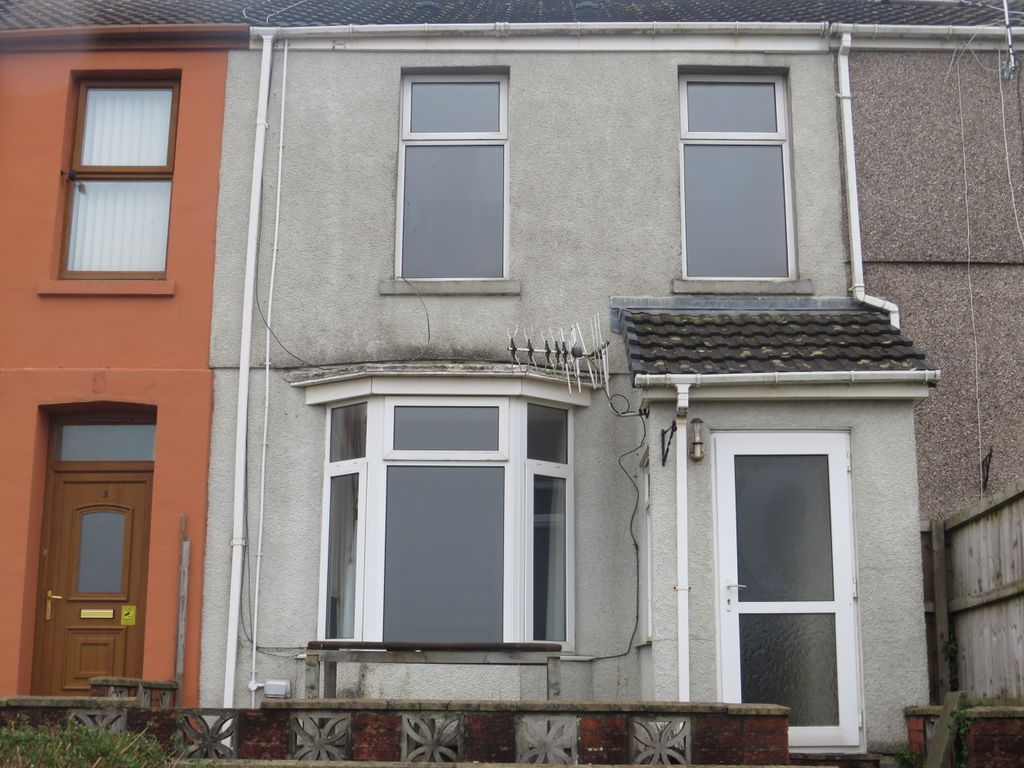Property photo 1 of 26