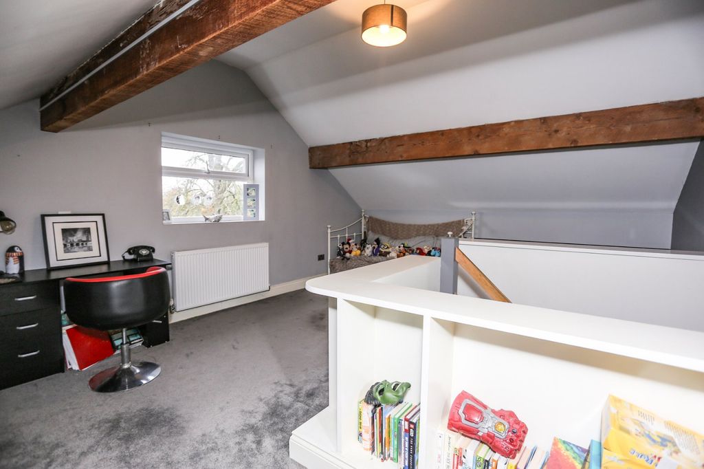 Additional image 6 of 3 bed end terrace house for saleMauldeth Close, Heaton Mersey, Stockport SK4
