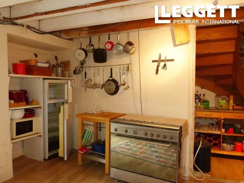 Property photo 3 of 10