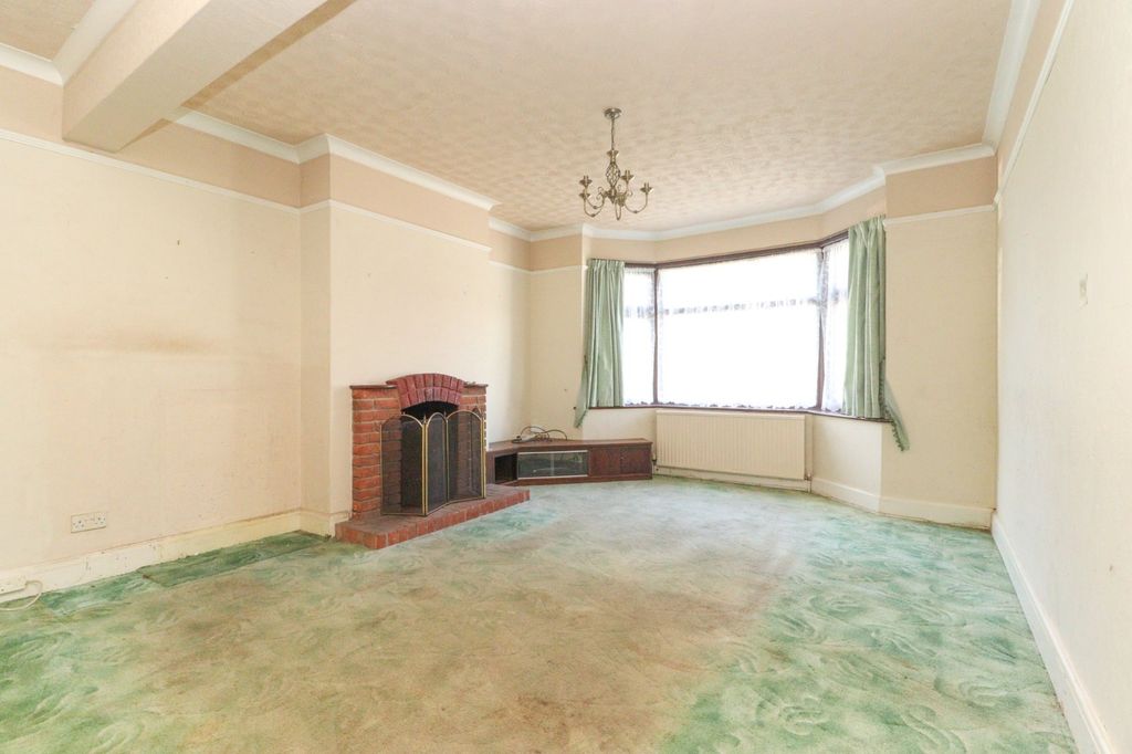 Property photo 2 of 13 Picture 2