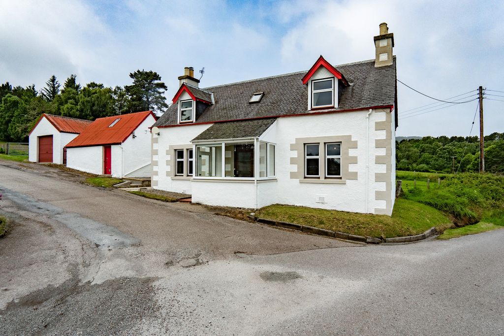 Property photo 1 of 45