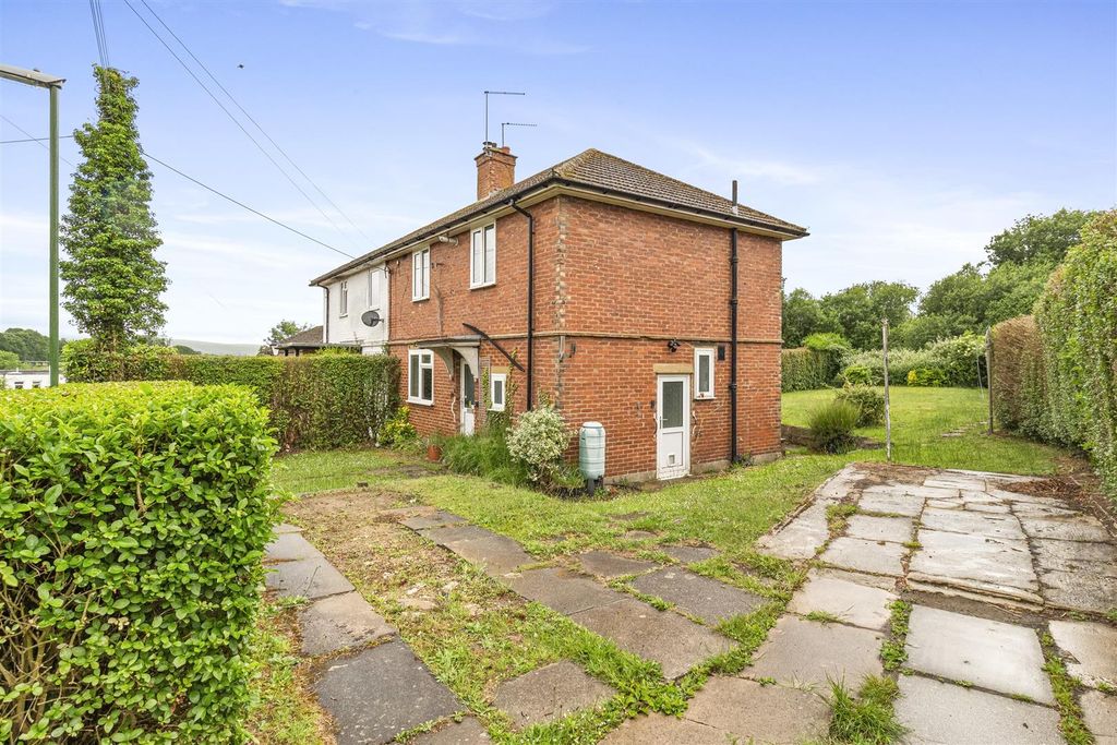 Property photo 1 of 15 Hollands Road, 20_014.Jpg