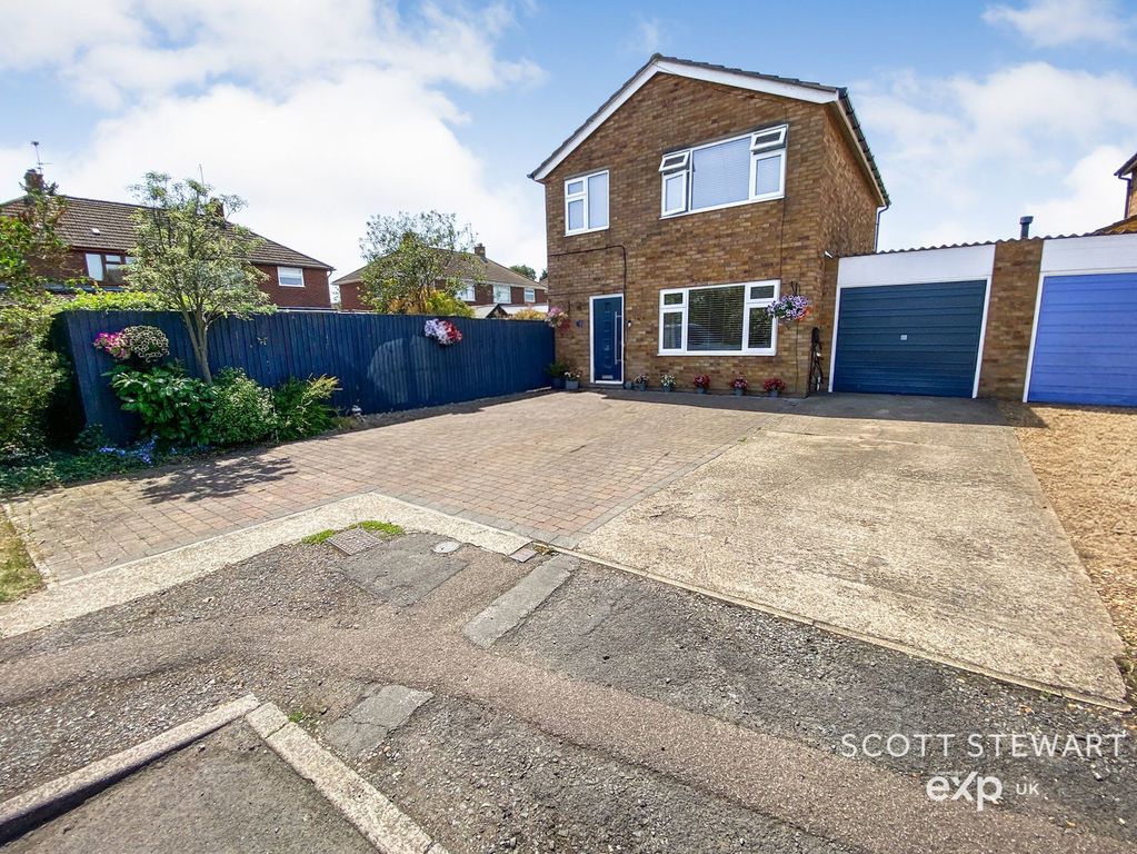 Property photo 1 of 17