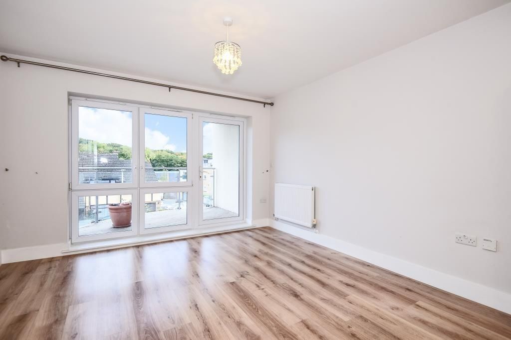 Property photo 2 of 13 14 Parkwood Court - L2.Jpg