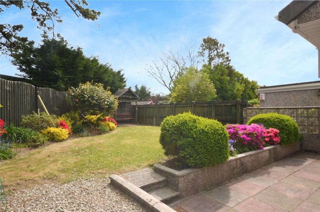 Property photo 3 of 12 Picture No. 04