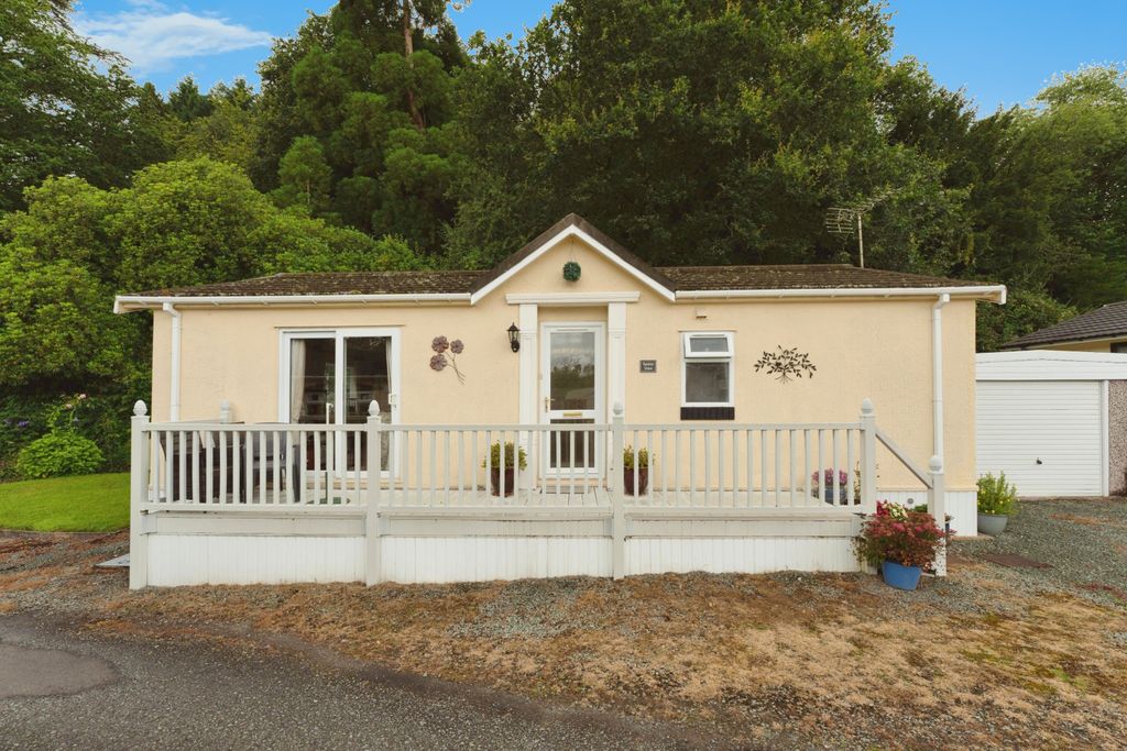 Property photo 1 of 22
