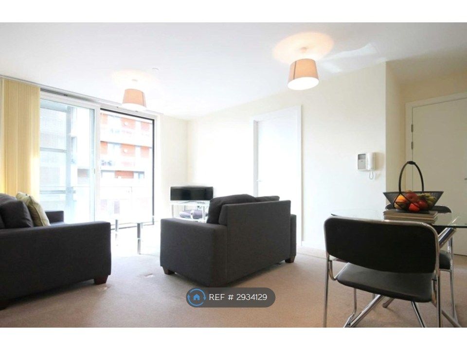 Property photo 3 of 11