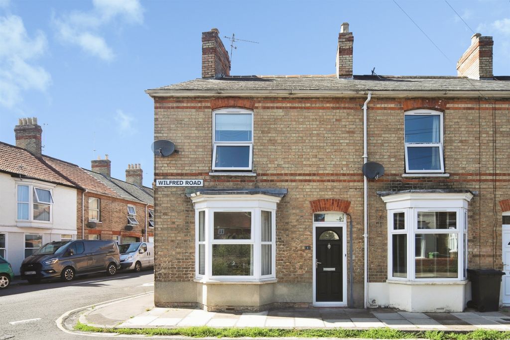 Property photo 1 of 17