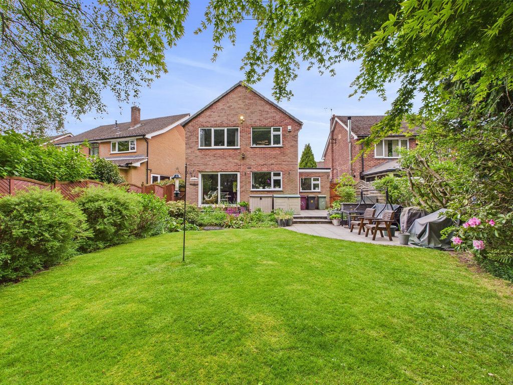 Property photo 2 of 42
