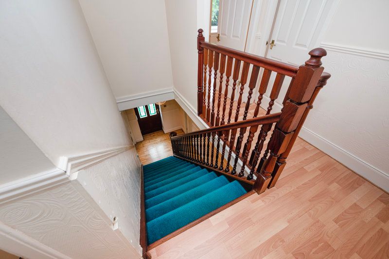 Property photo 2 of 30