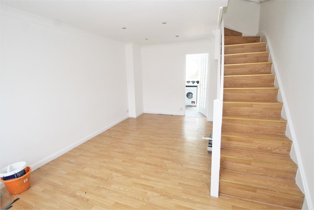 Property photo 2 of 11 Img_9129.Jpg