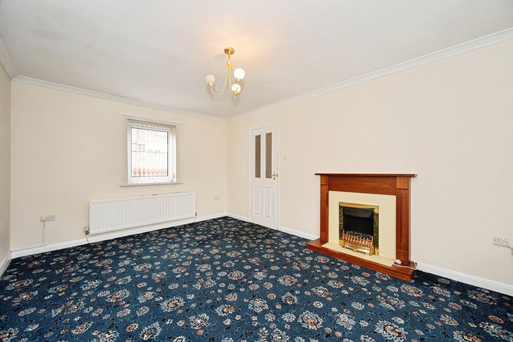 Property photo 3 of 11 Reception Room