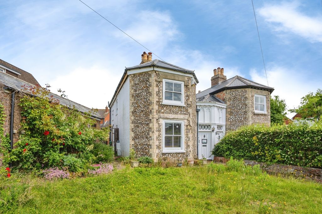 Property photo 1 of 17 Pbox-Img.Jpg