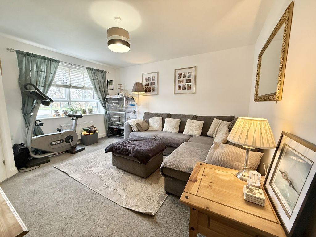 Property photo 2 of 21 Img_7839