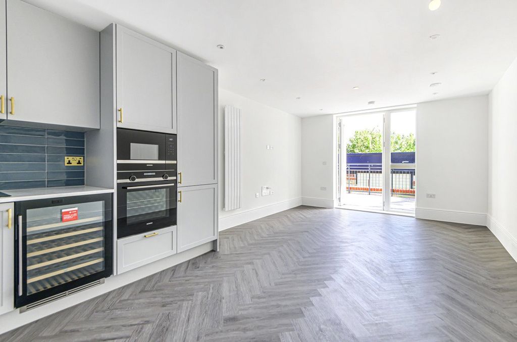 Property photo 3 of 11 851399 (2).Jpg