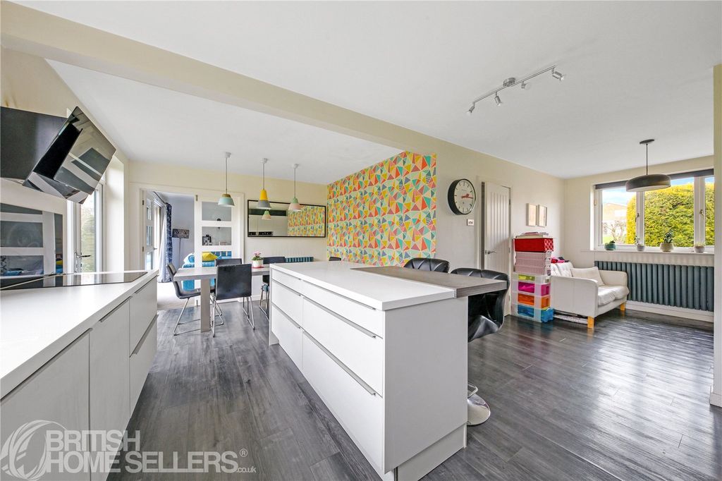 Property photo 2 of 14 Picture No. 42