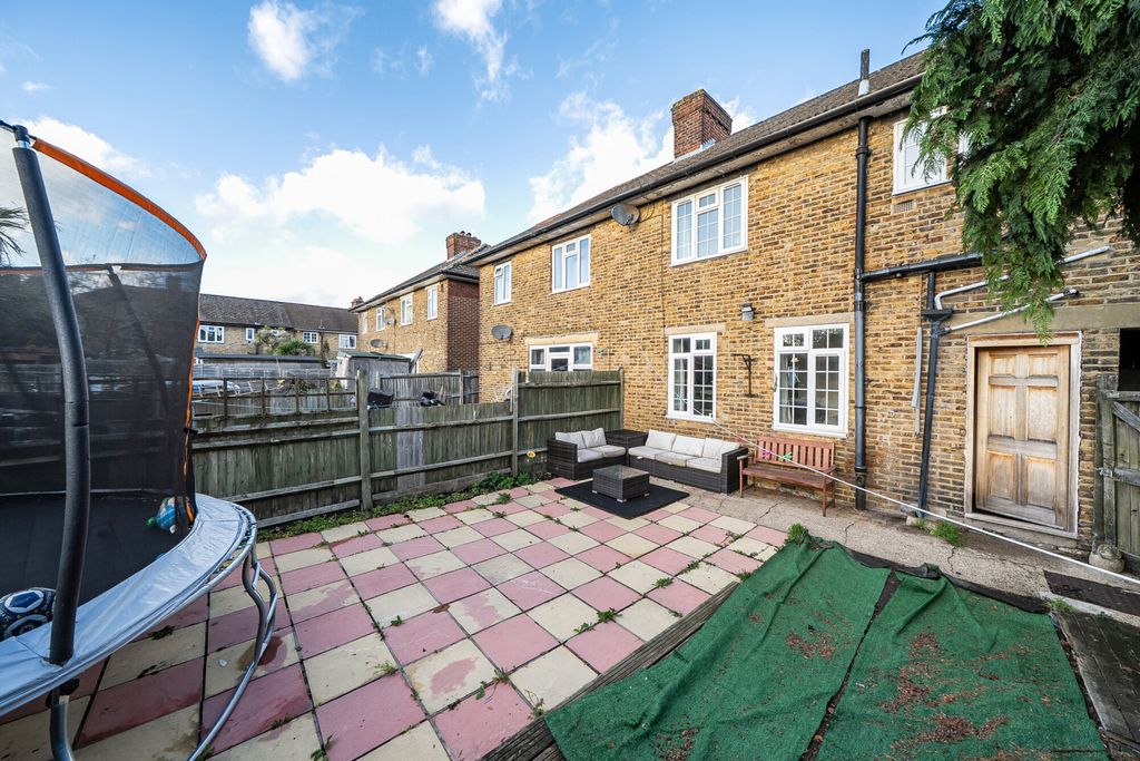 Property photo 3 of 14 Rear Garden