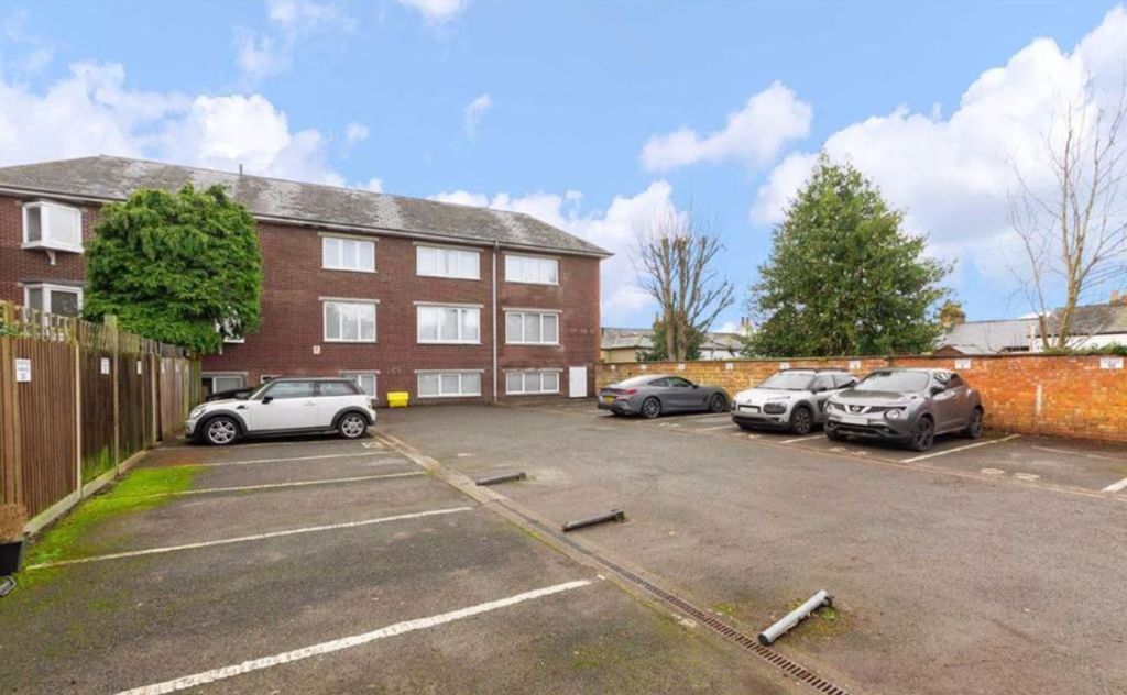 Property photo 3 of 3