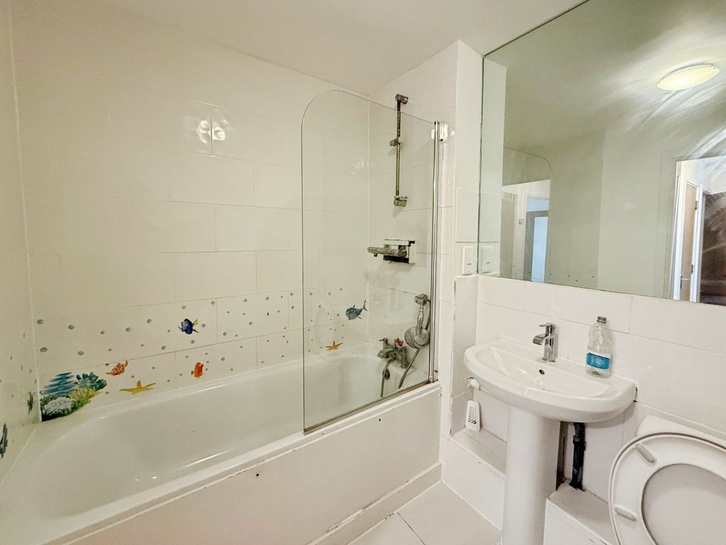 Property photo 2 of 8 B74A30Af-Img_3252.Jpeg