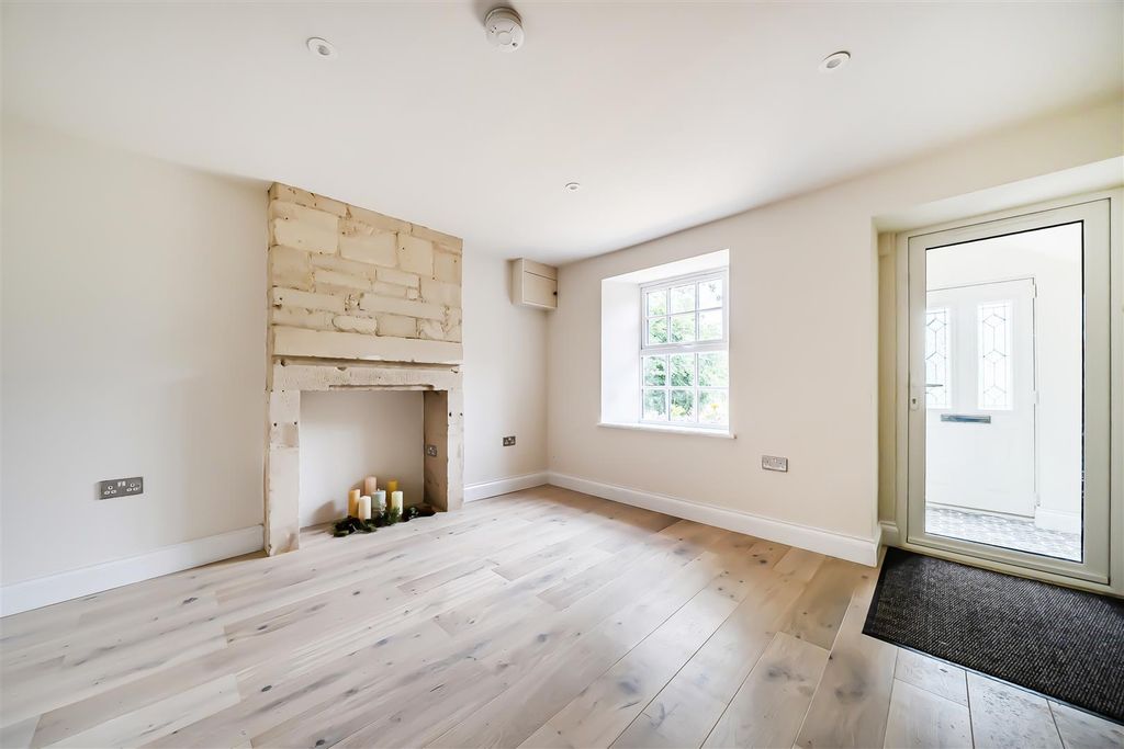 Property photo 2 of 20 1473282-6-6A293E25B9064.Jpg