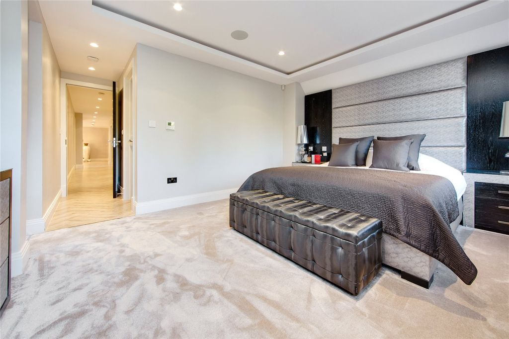 Additional image 30 of 6 bed detached house for saleWatford Road, Radlett, Hertfordshire WD7