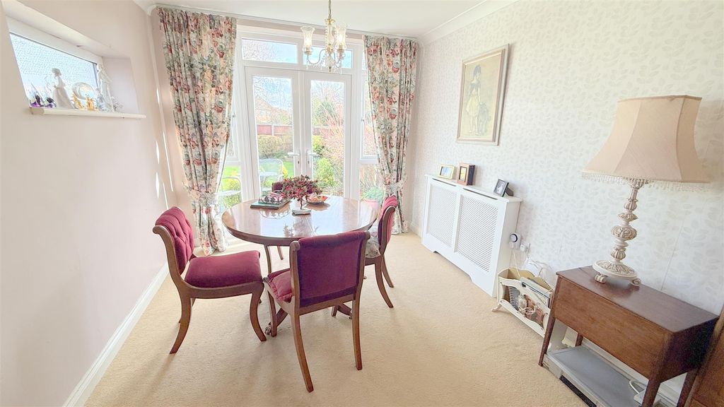 Property photo 3 of 11 20260224_120049359_Ios.Jpg