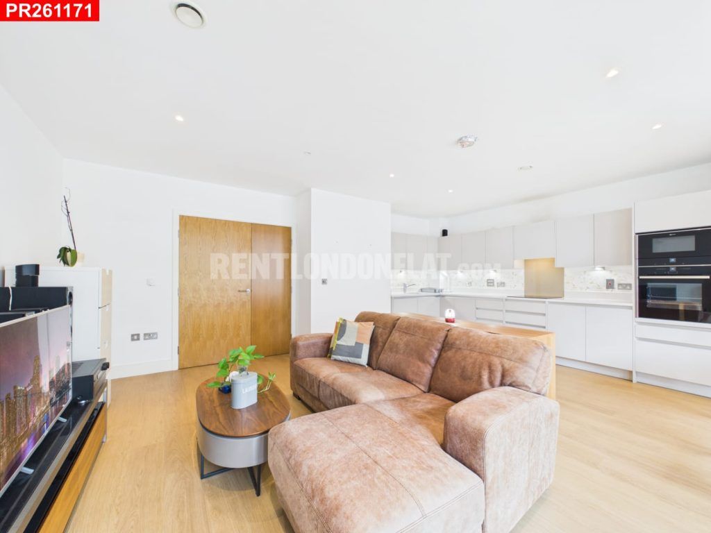 Property photo 2 of 10
