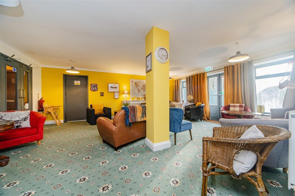 Property photo 3 of 39 P1258072.Jpg