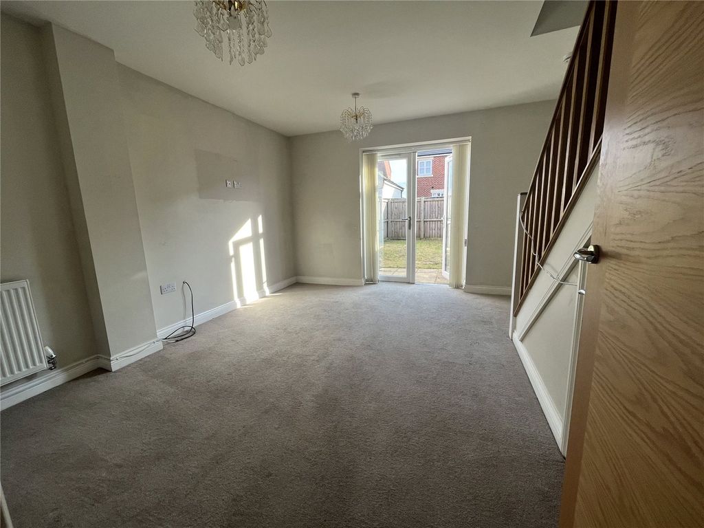 Property photo 2 of 9 Picture No. 24