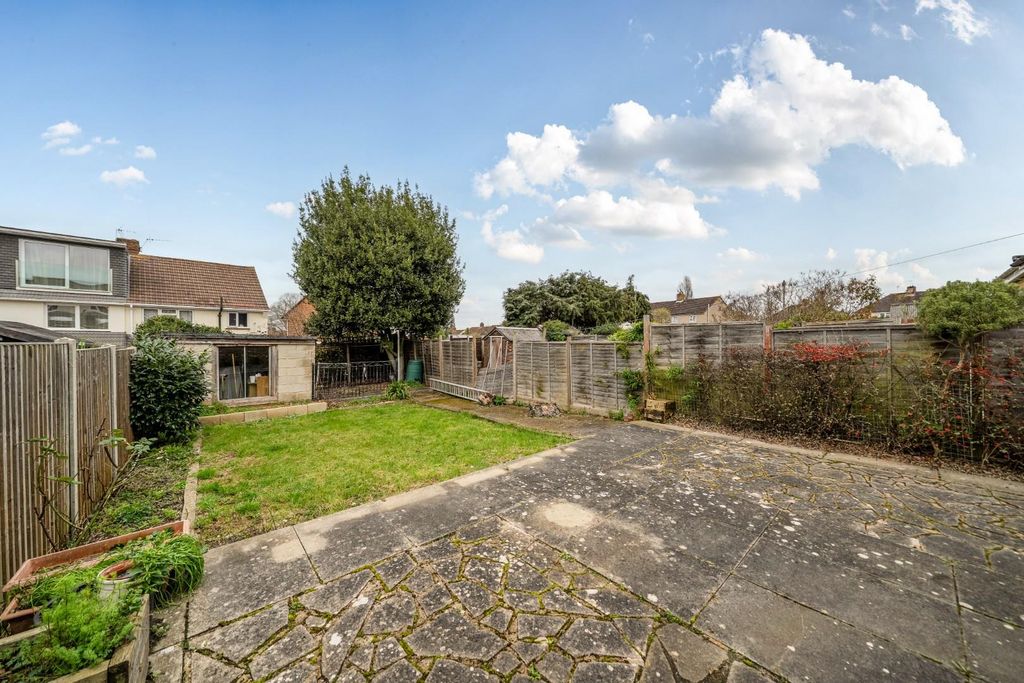 Property photo 3 of 15