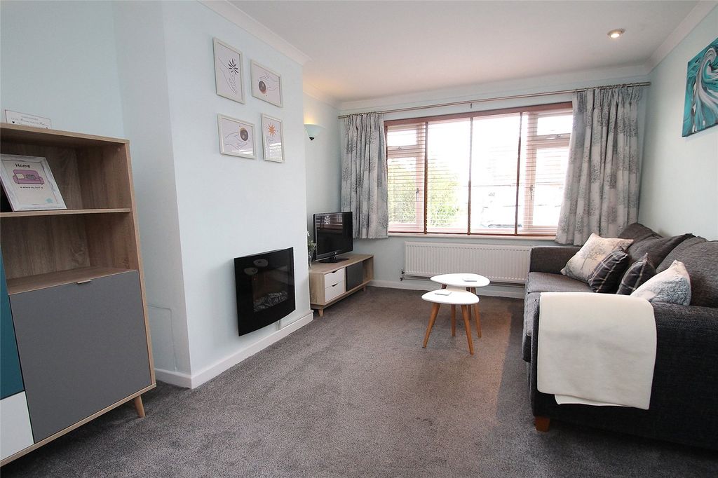 Property photo 2 of 16 Picture No. 07