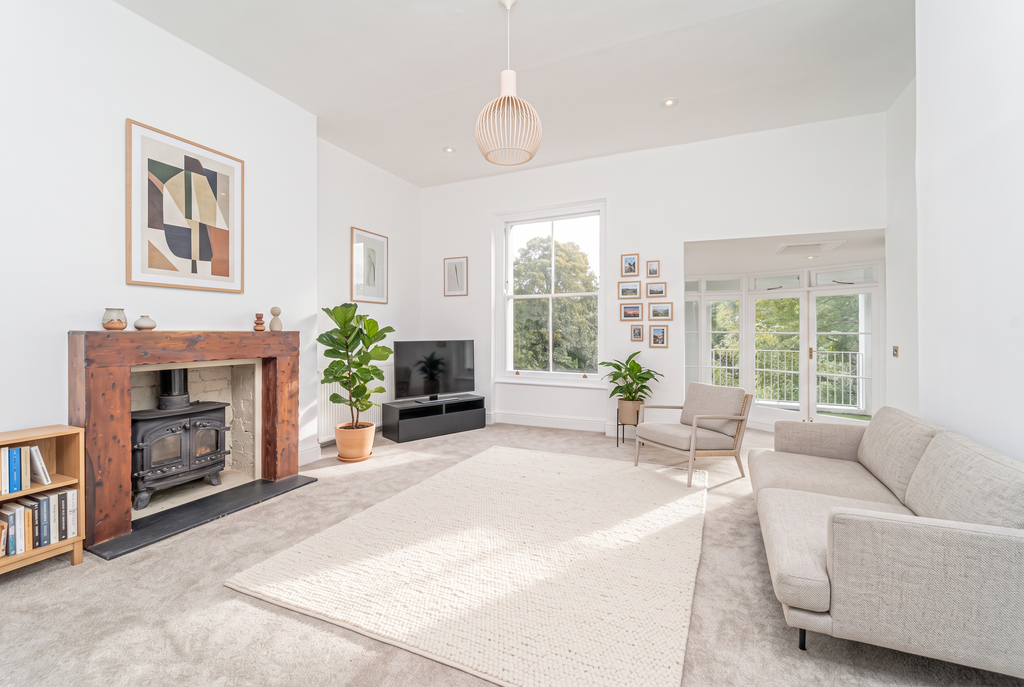 Property photo 1 of 15 Living Room