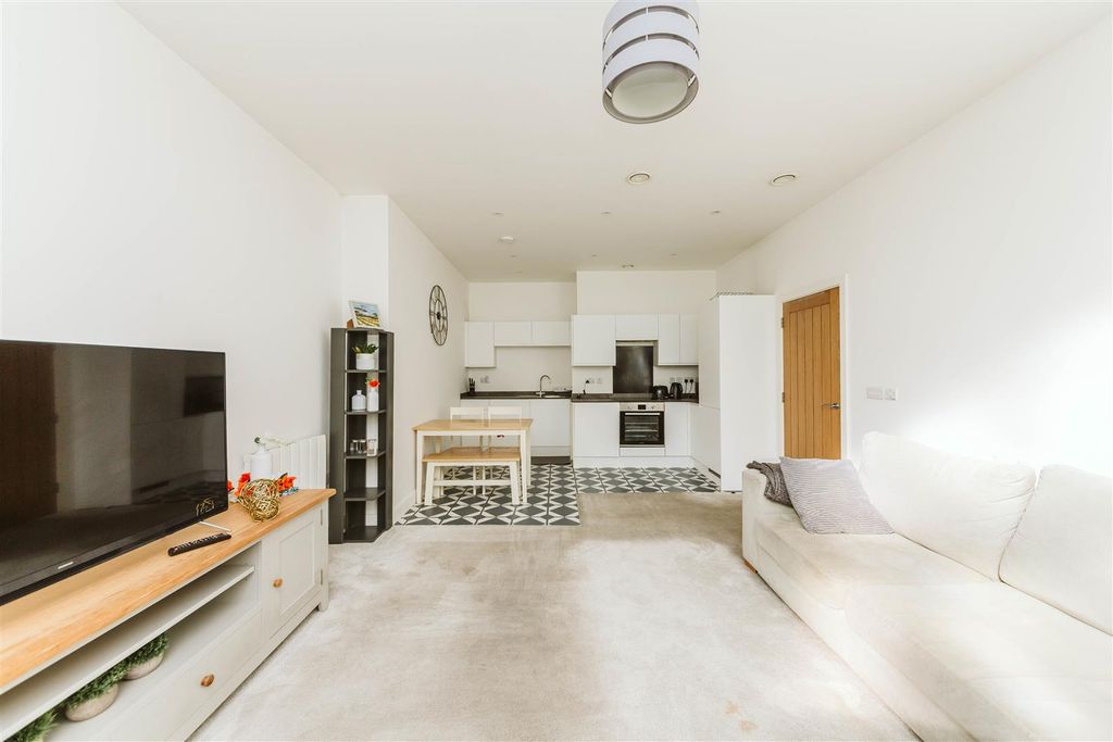 Property photo 3 of 9 Ks2B1265.Jpg