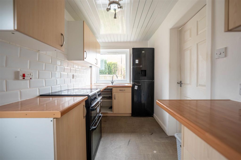 Property photo 2 of 16 Dsc09964-Hdr.Jpg