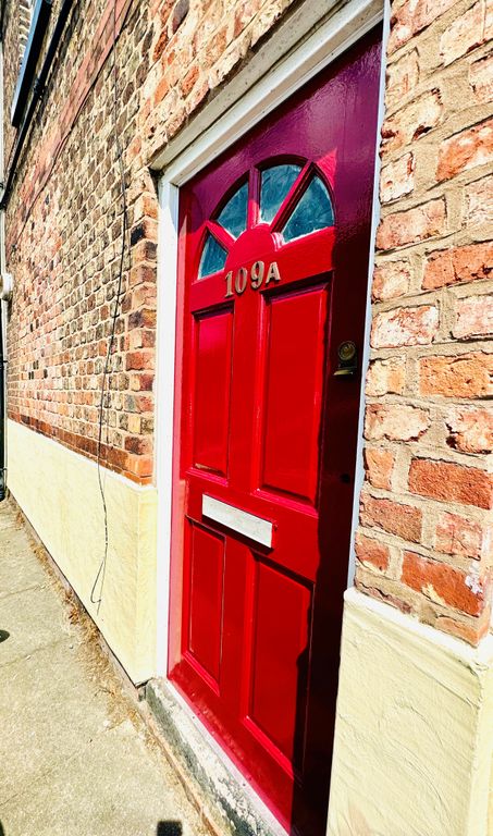 Property photo 1 of 7 109A Entrance