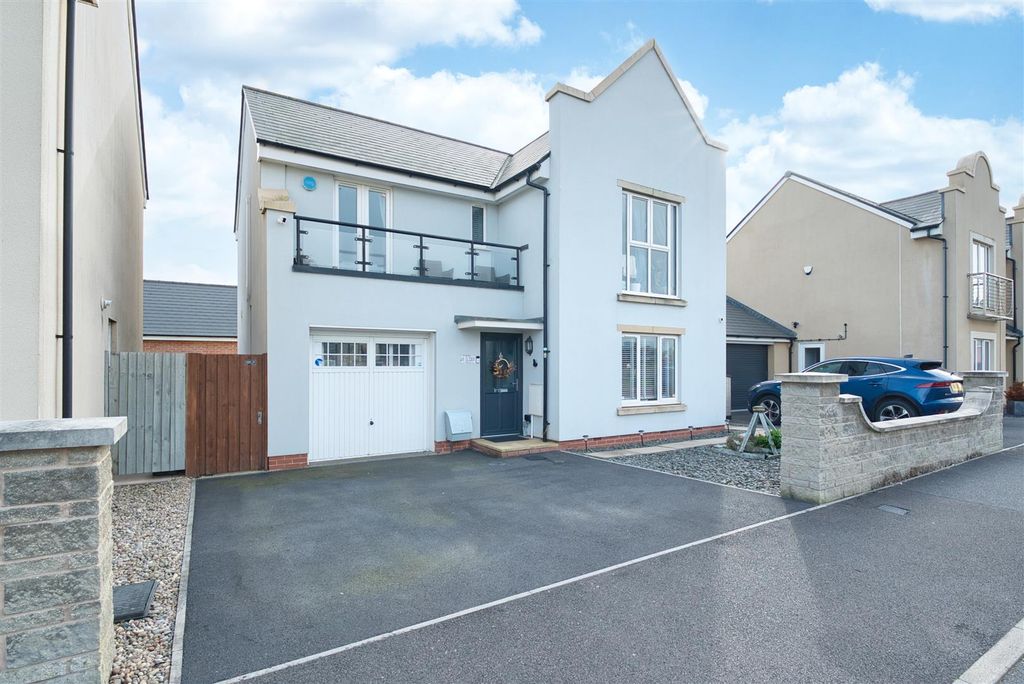 Property photo 1 of 22 Front Elevation