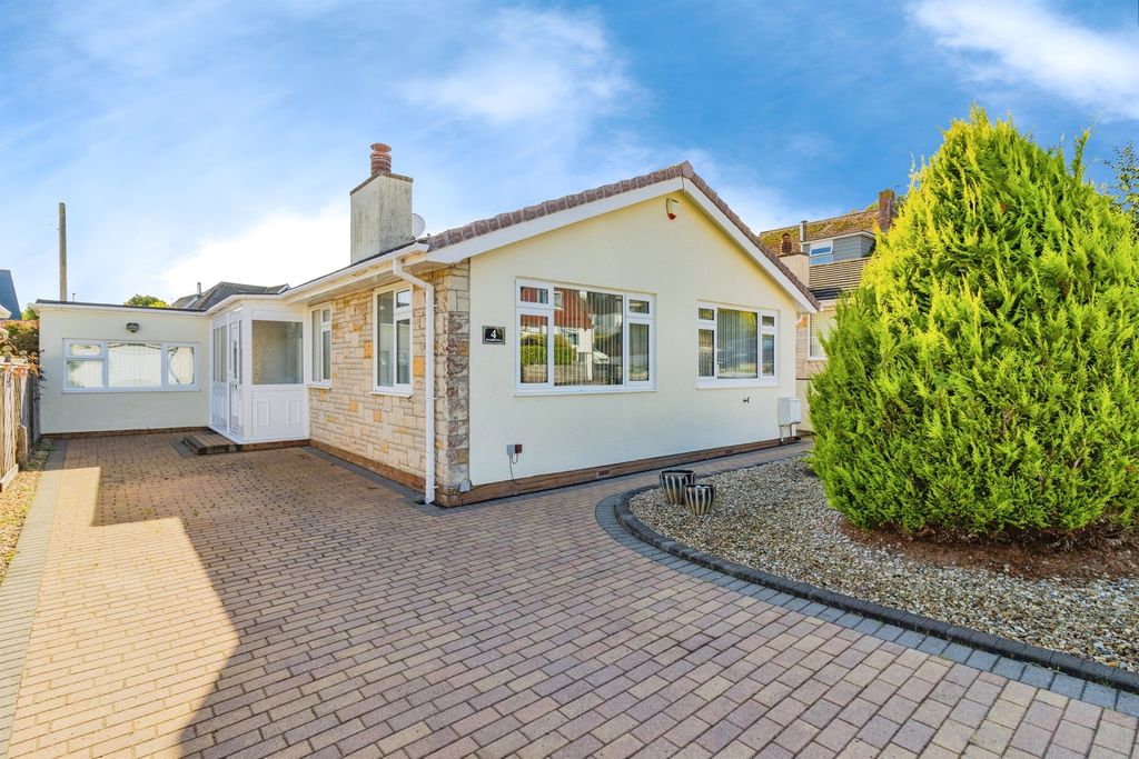 Property photo 1 of 24