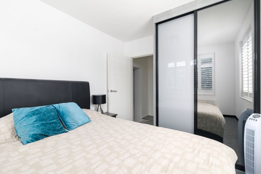 Additional image 21 of 5 bed detached house for saleHounslow Road, Feltham TW14